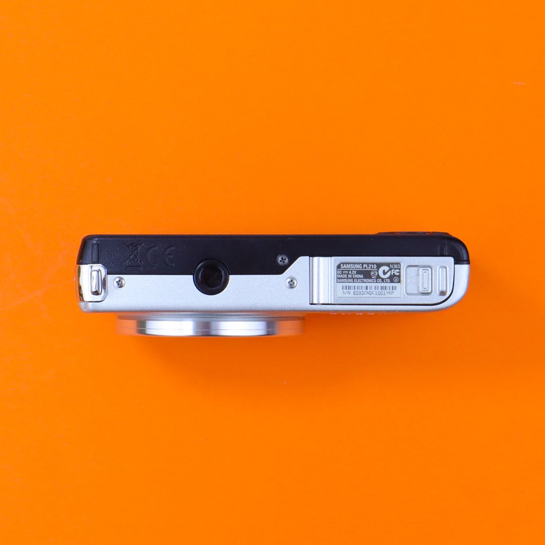 Samsung PL210
