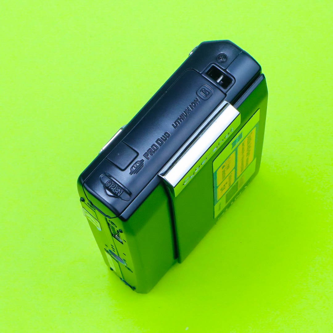 Sony Cyber-shot DSC-T100