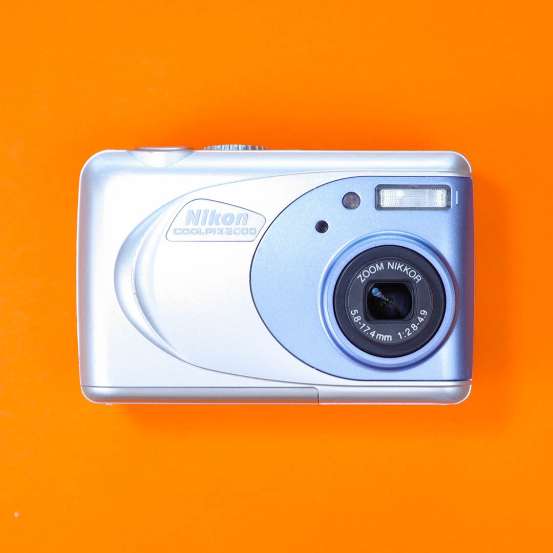 Nikon Coolpix 2000