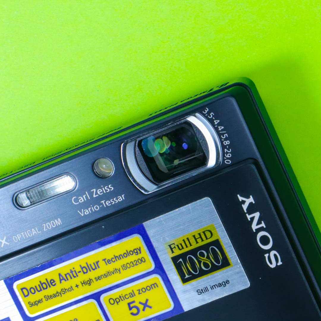 Sony Cyber-shot DSC-T100