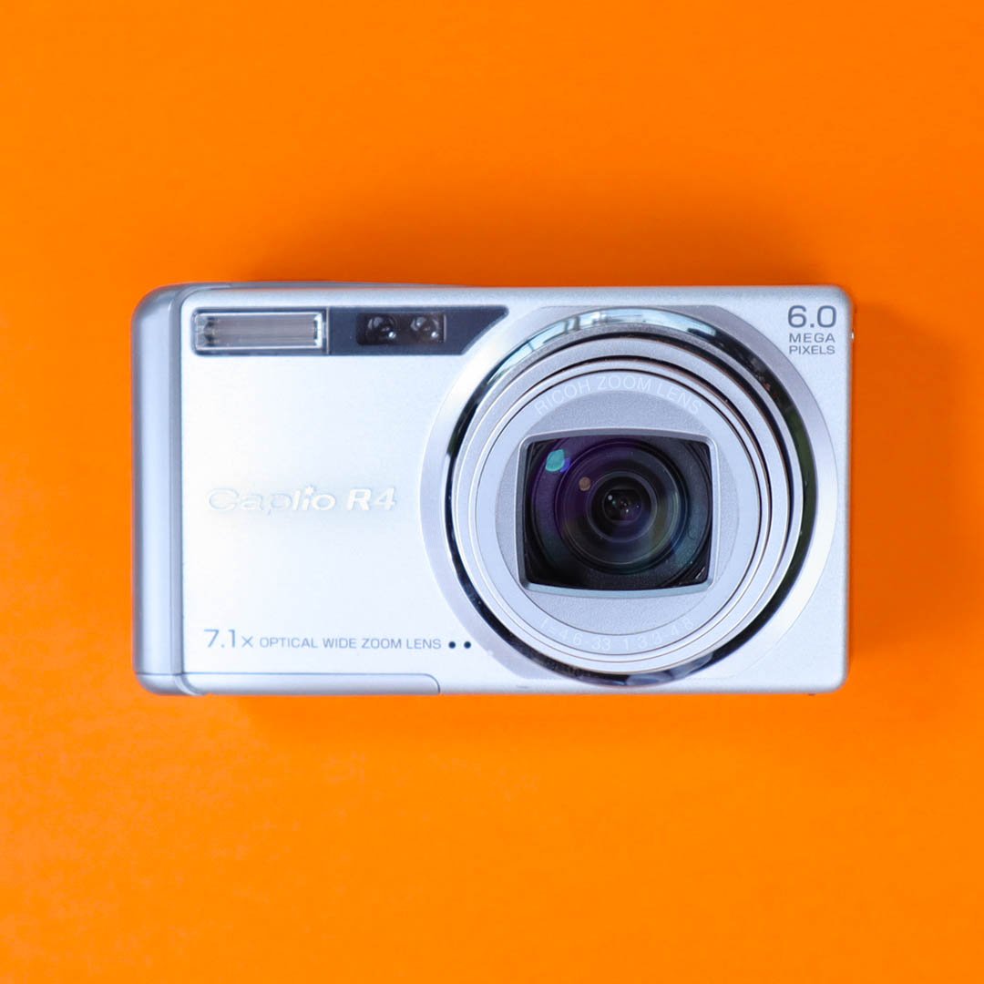 Ricoh Caplio R4