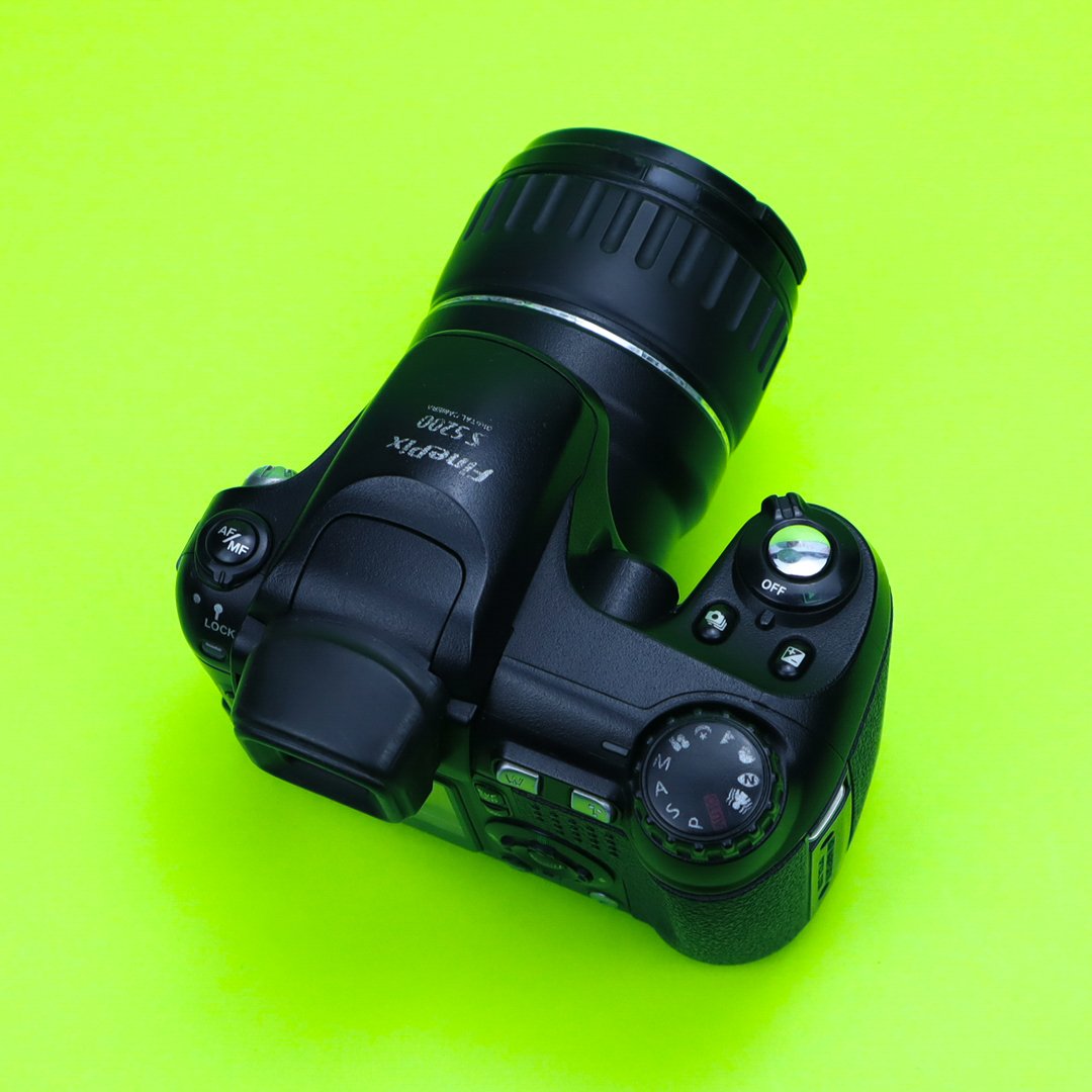 Fujifilm FinePix S5200