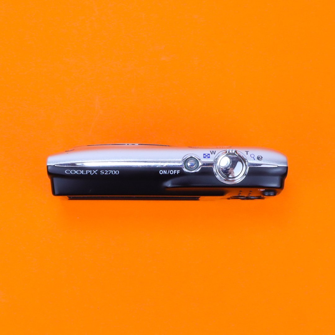 Nikon Coolpix S2700