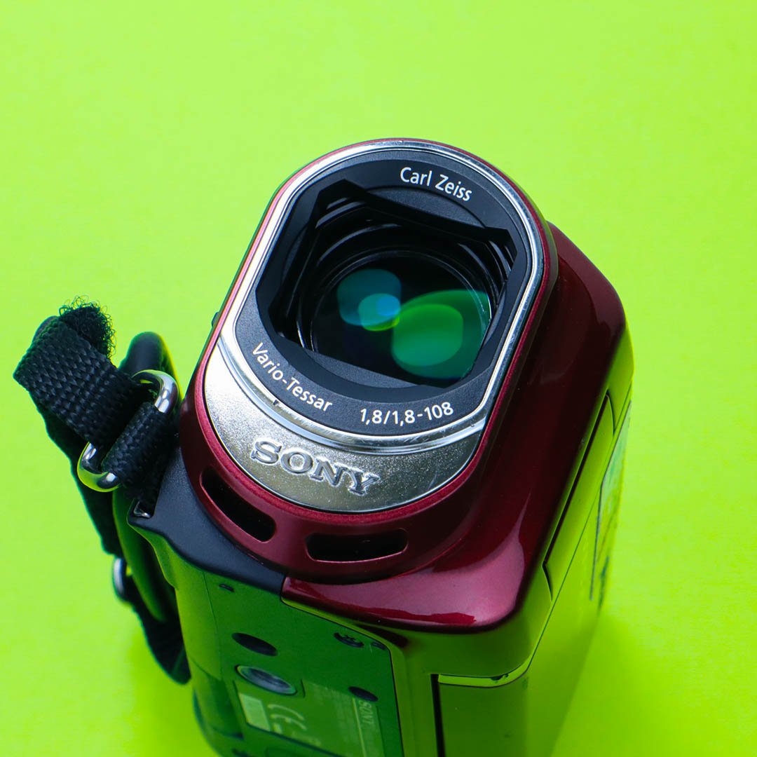 Sony Handycam DCR-SX30E