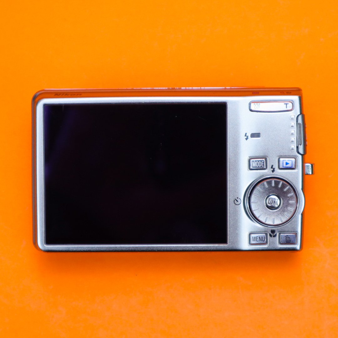 Nikon Coolpix S600