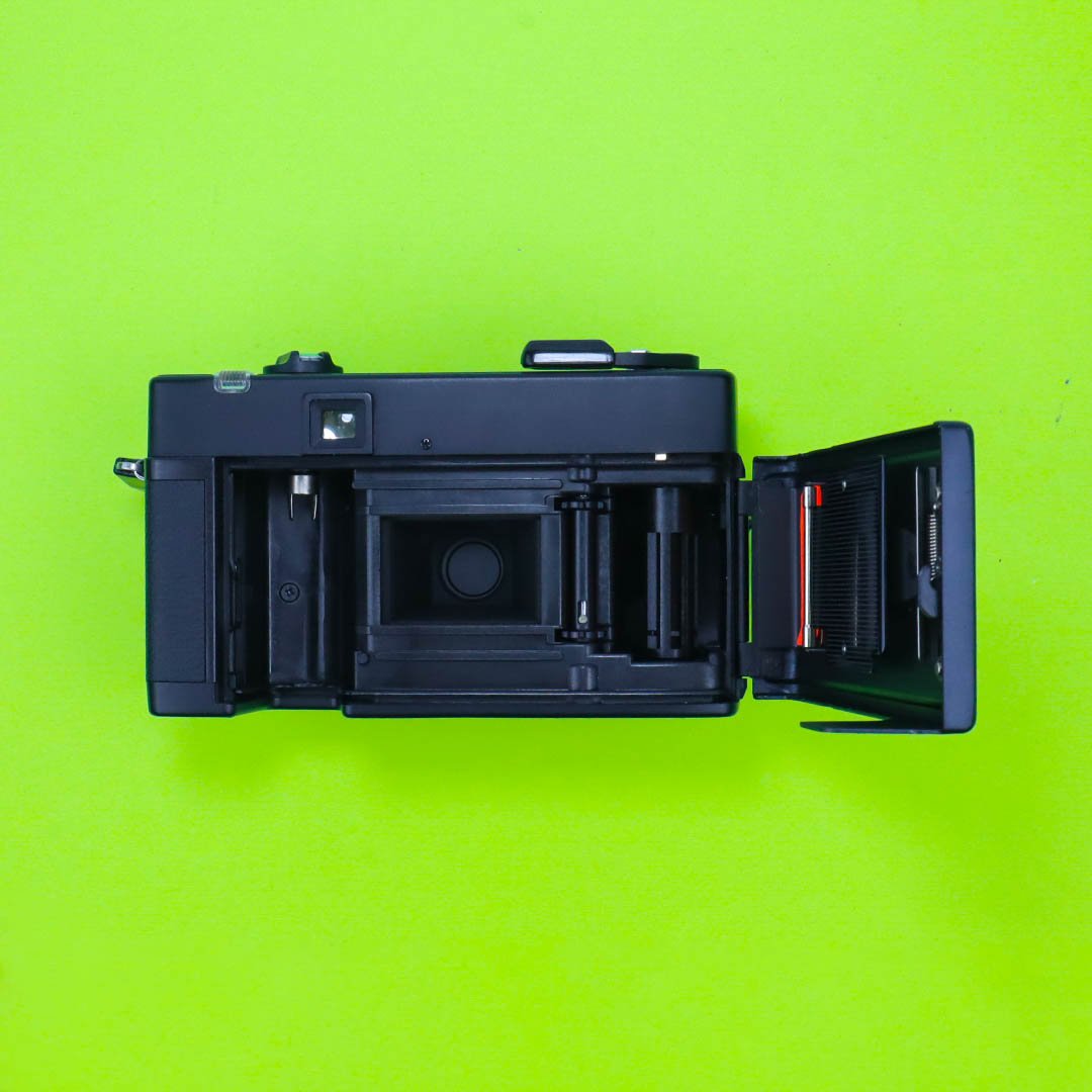 Konica C-35