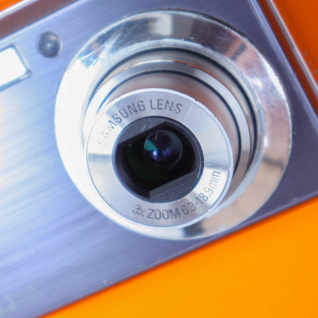 Samsung ES55