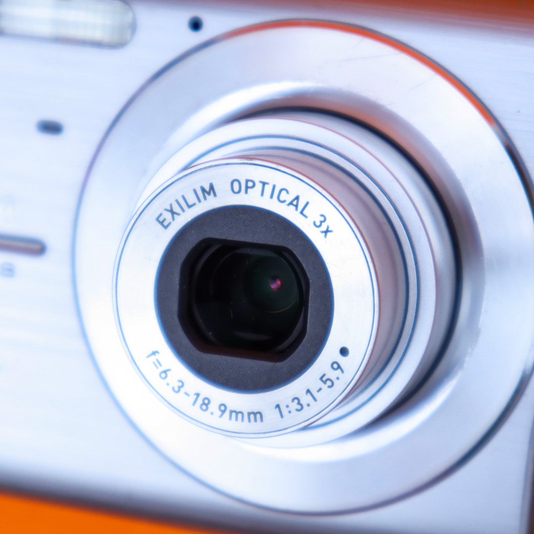 Casio Exilim EX-Z75