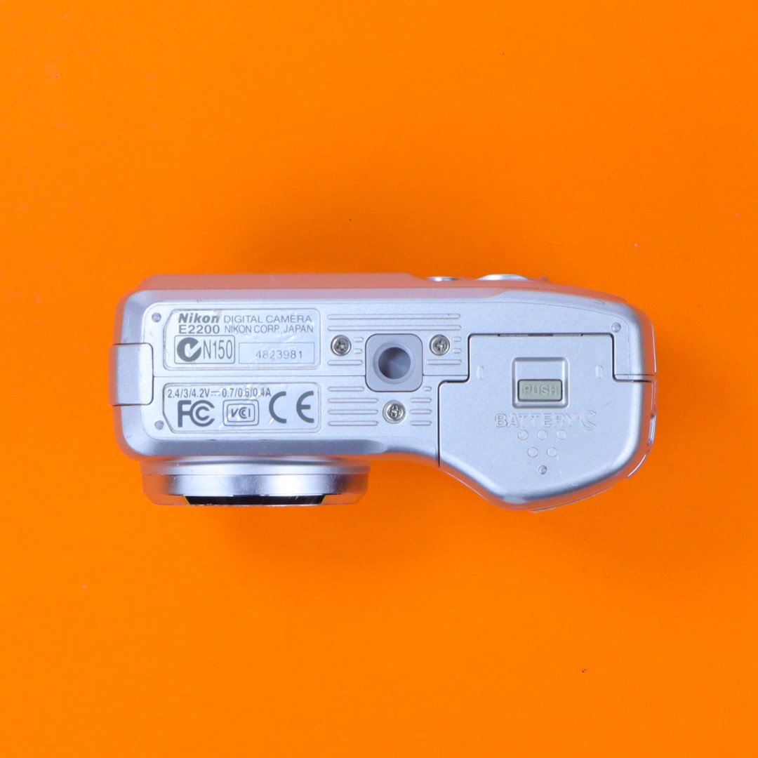 Nikon Coolpix 2200