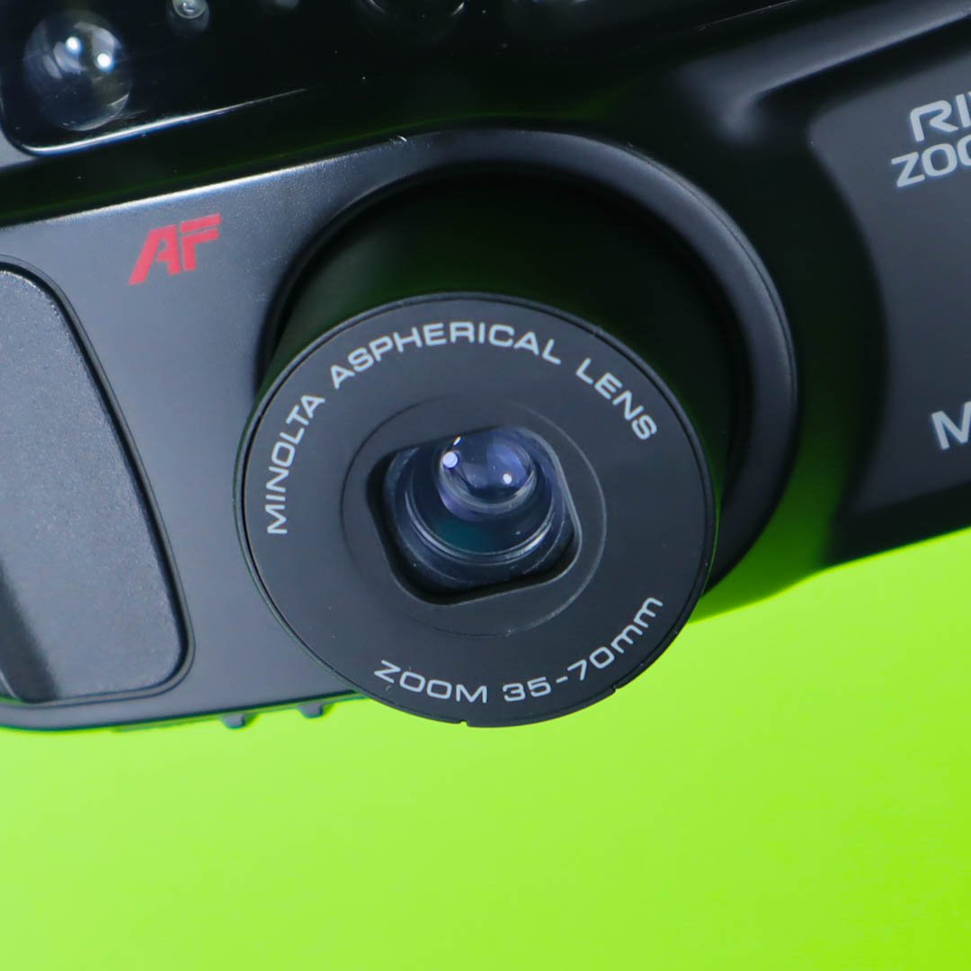 Minolta Riva zoom 70
