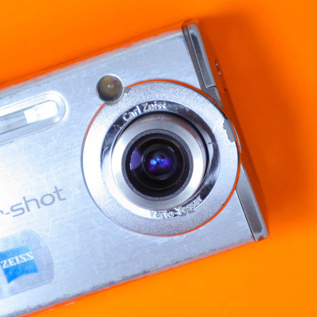 Sony Cyber-shot DSC-L1
