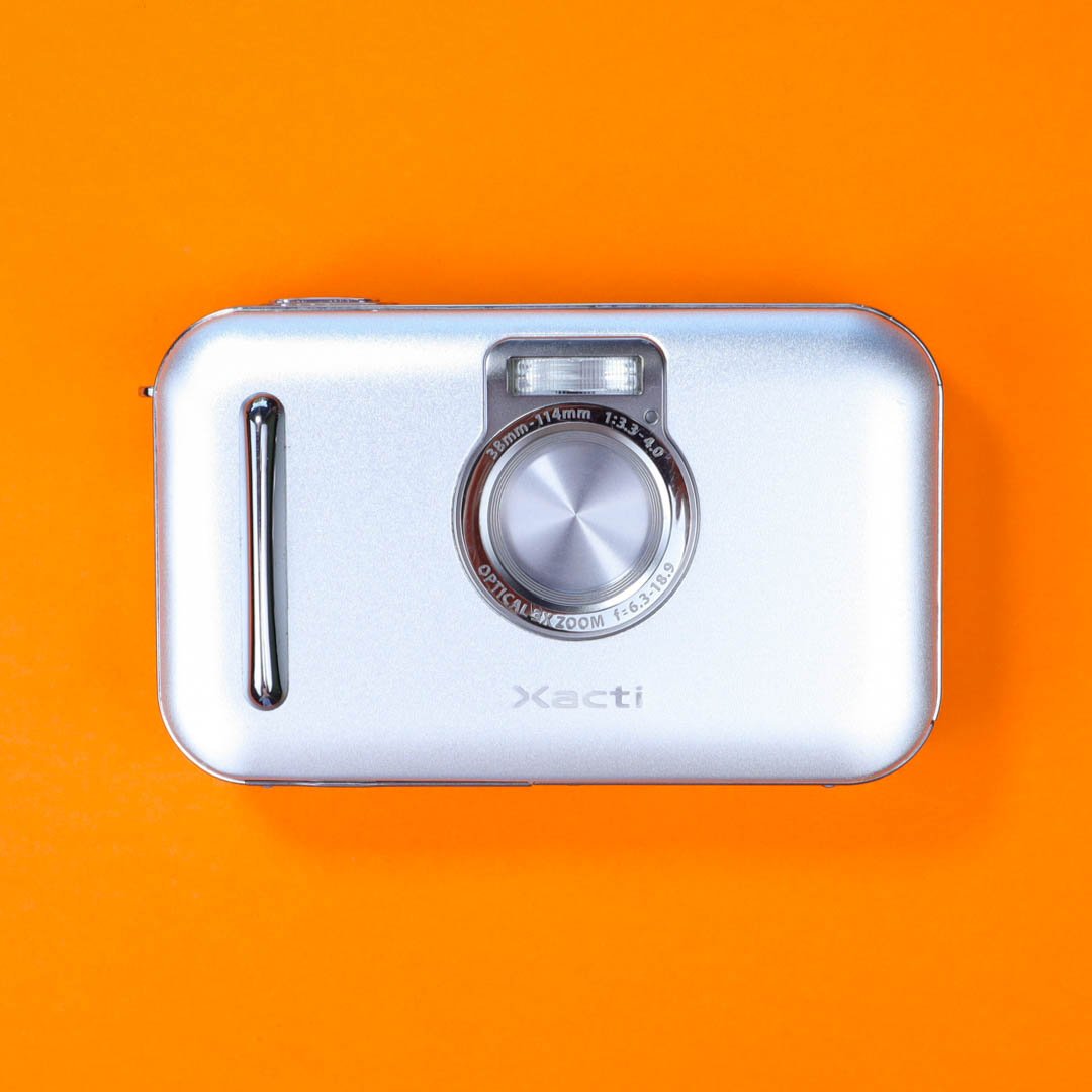 Sanyo Xacti E60 дополнителна слика