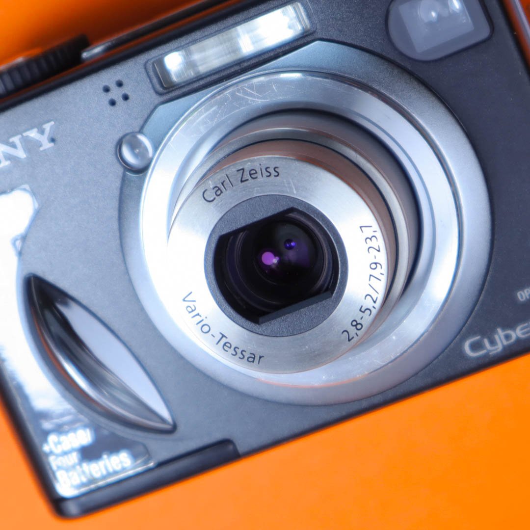 Sony Cyber-shot DSC-W15